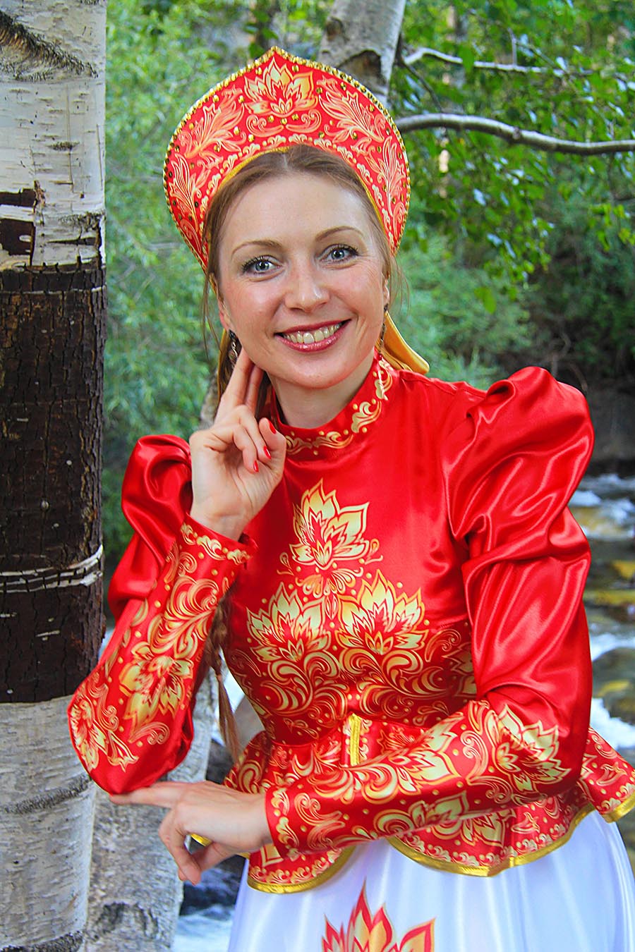 Women in Slavic costumes in Naucalpan de Juarez